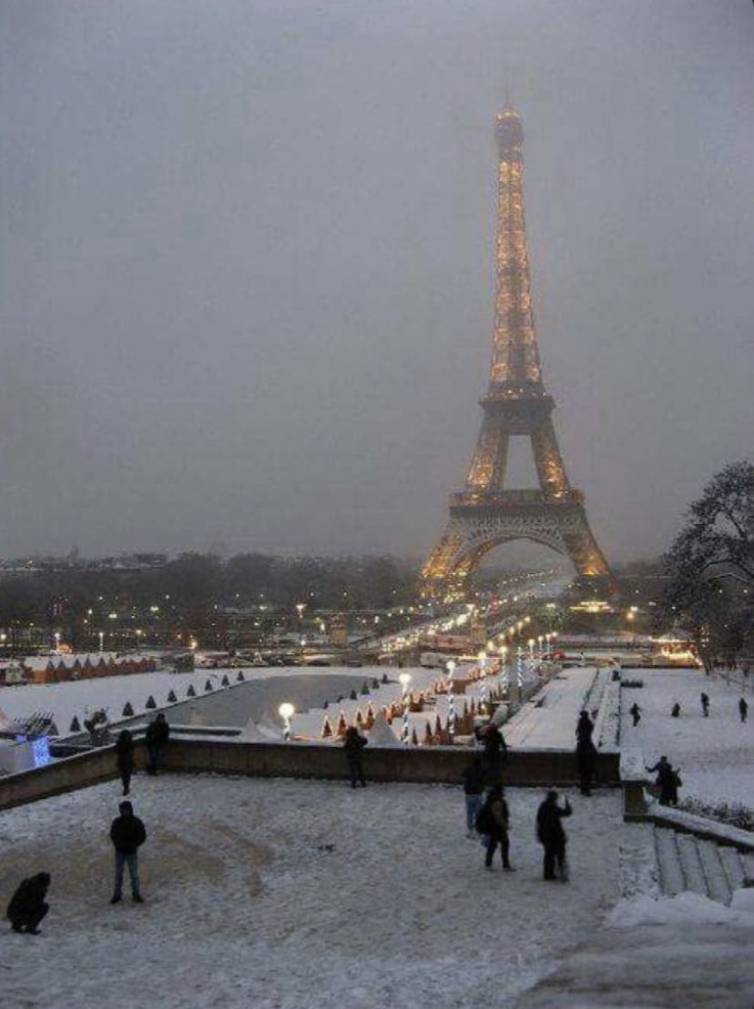 Snow in Paris, France