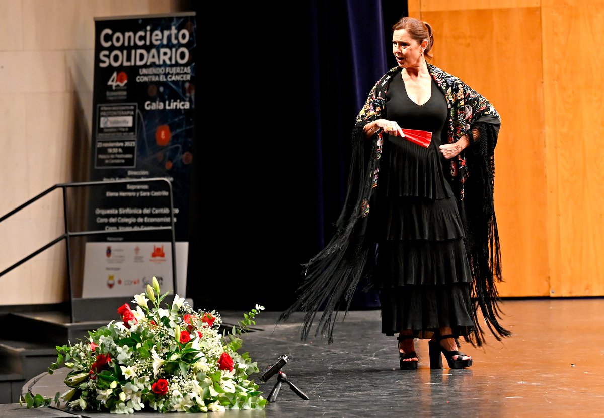 es_oscan's tweet image. 📷 ¡Cuánta emoción y buena energía! El Concierto Solidario del Colegio de Economistas de #Cantabria ha sido muy especial para nosotros ❤️ ¡Gracias a todos por apoyar la cultura solidaria! #oscan #musicaclasica @PFCantabria