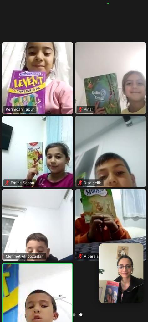 Çevrimiçi okuma etkinliğimiz her hafta çarşamba saat 7de 💁‍♀️ Katılan tüm öğretmen, veli ve öğrencilerimize teşekkür ediyoruz. 
#oğuzeliçevrimiciokuyor
<a href="/Gaziantep_MEM/">Gaziantep İl Millî Eğitim Müdürlüğü</a> 
<a href="/burhan_yuksel23/">Burhan Yüksel</a> 
<a href="/Oguzeli_mem/">Oğuzeli İlçe Milli Eğitim Müdürlüğü</a>