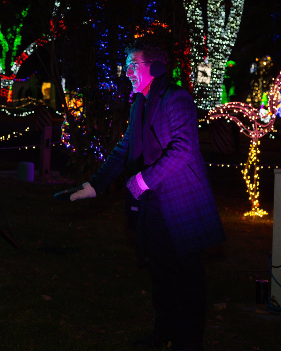 Davis Arts Council tweet media