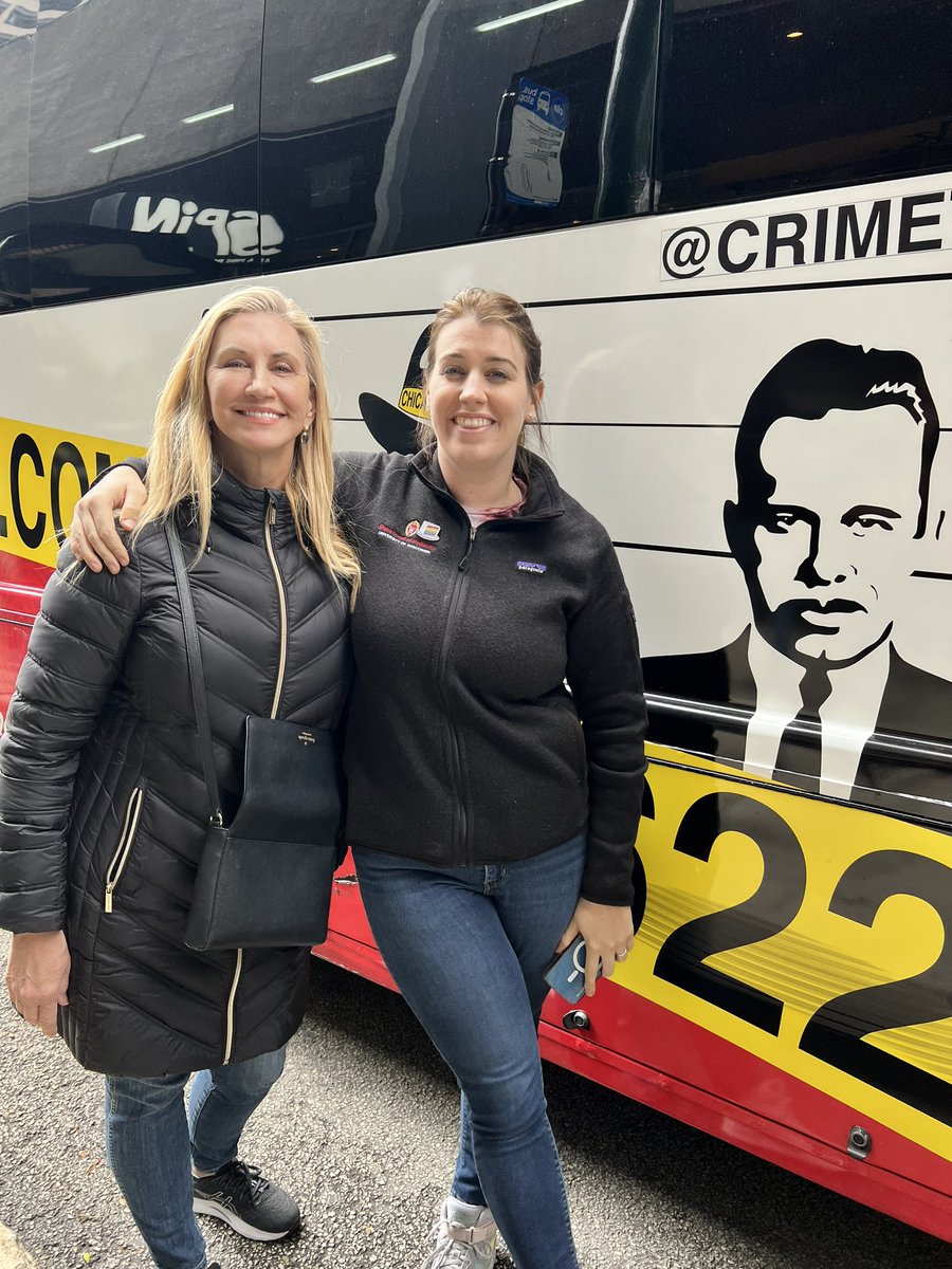 The holiday season is all about making memories and we’ve got just the tour! 🎁