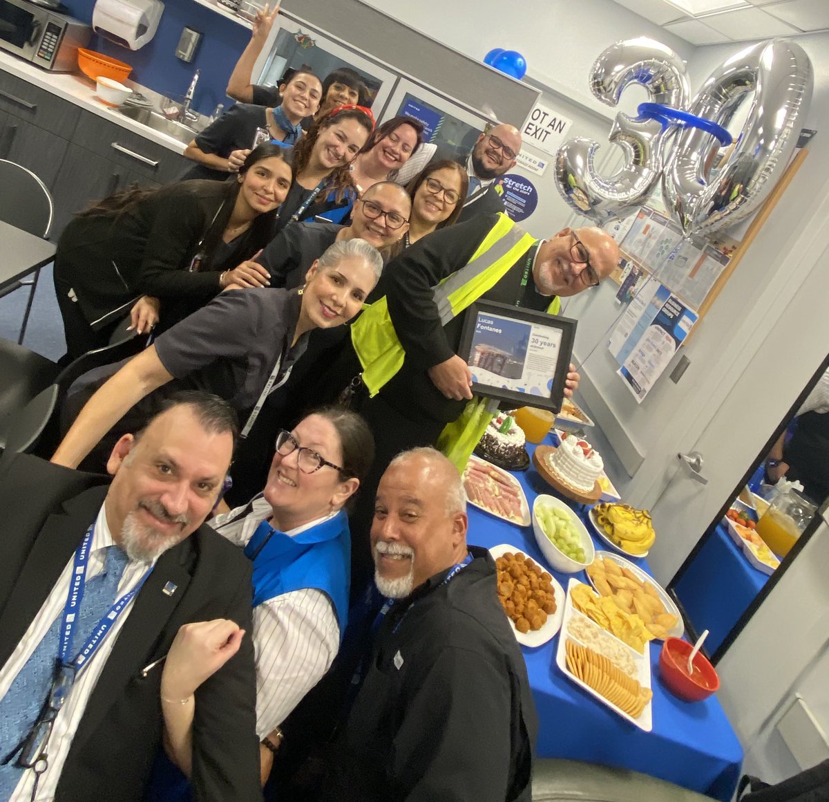 Mary Ann Frese (@m_sjuua) on Twitter photo Looking back 30 yearsโฆ Lucas, today we celebrate you! Happy work anniversary and keep enjoying your career at United SJU. ๐โ๏ธ๐๐ป
#GoodLeadsTheWay
<a href="/OJCordova1028/">Orlando Cordova</a> <a href="/Evecotto/">Eveliz Cotto</a> <a href="/XSandozUAL/">Xavier Caraballo-Sandoz</a> <a href="/secappanera/">Santiago Cappanera</a> <a href="/MannyPrieto3/">Manny Prieto</a> <a href="/DJKinzelman/">David</a> Looking back 30 yearsโฆ Lucas, today we celebrate you! Happy work anniversary and keep enjoying your career at United SJU. ๐โ๏ธ๐๐ป
#GoodLeadsTheWay
<a href="/OJCordova1028/">Orlando Cordova</a> <a href="/Evecotto/">Eveliz Cotto</a> <a href="/XSandozUAL/">Xavier Caraballo-Sandoz</a> <a href="/secappanera/">Santiago Cappanera</a> <a href="/MannyPrieto3/">Manny Prieto</a> <a href="/DJKinzelman/">David</a>