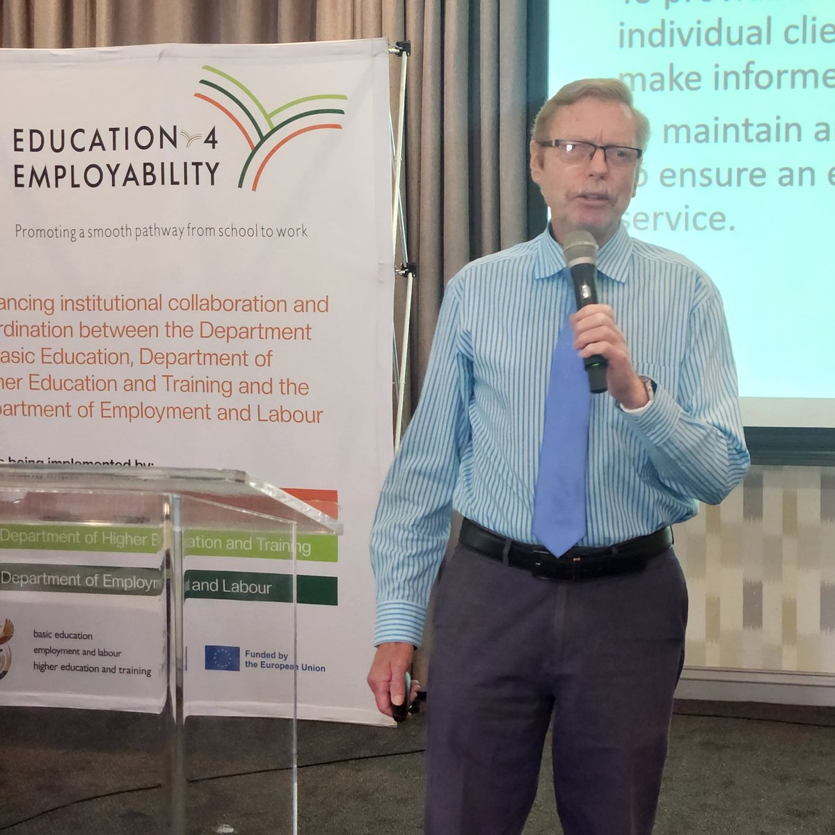 rsacareerhelp's tweet photo. Community Employability Services Project (CESP) INDUCTION for the Community Resource Centres.
#registration
#careerdevelopmentpractitioner
#cetremanagers
#Education4Employability
#CESPINDUCTION https://t.co/rytCWWqxVJ