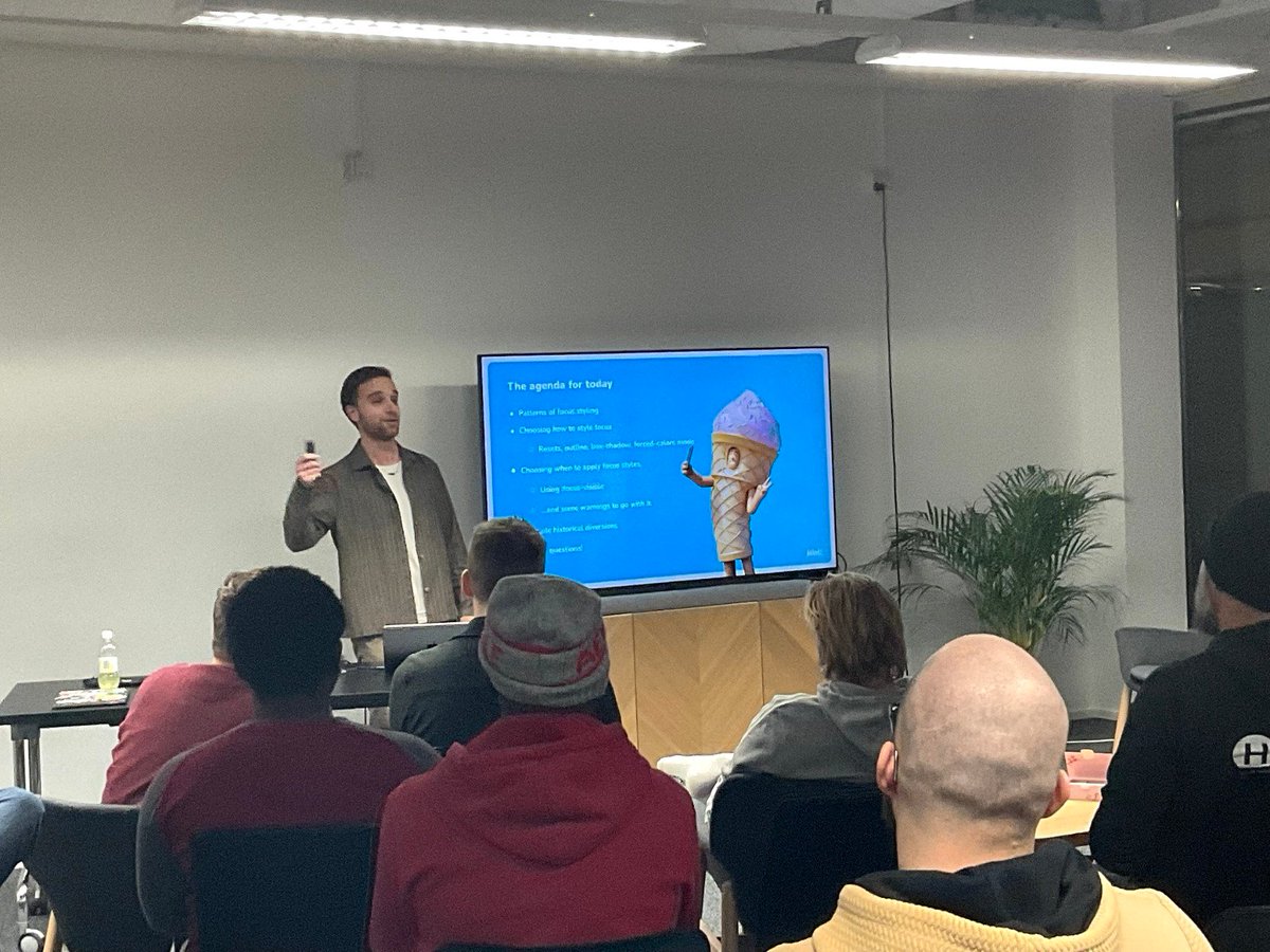 Turku ♥ Frontend tweet media