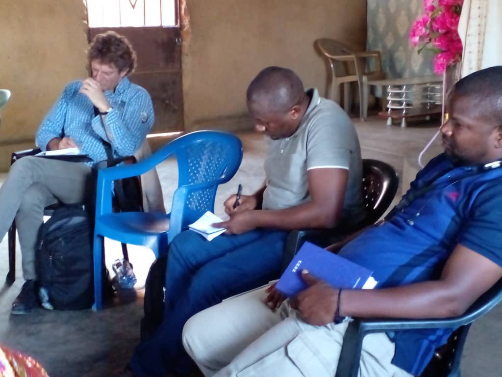 ConapacRDC's tweet photo. Dans le cadre de la mise en œuvre de contrat de partenariat entre la compagnie minière (#TFM) & la fondation Neerlandaise #AGRITERRA, la #Conapac a effectué une mission à #Fungurume du 5 au 12 Nov visant former les dirigeants des #OP sur les fondamentaux d'une coopérative. https://t.co/dZAULvooq4
