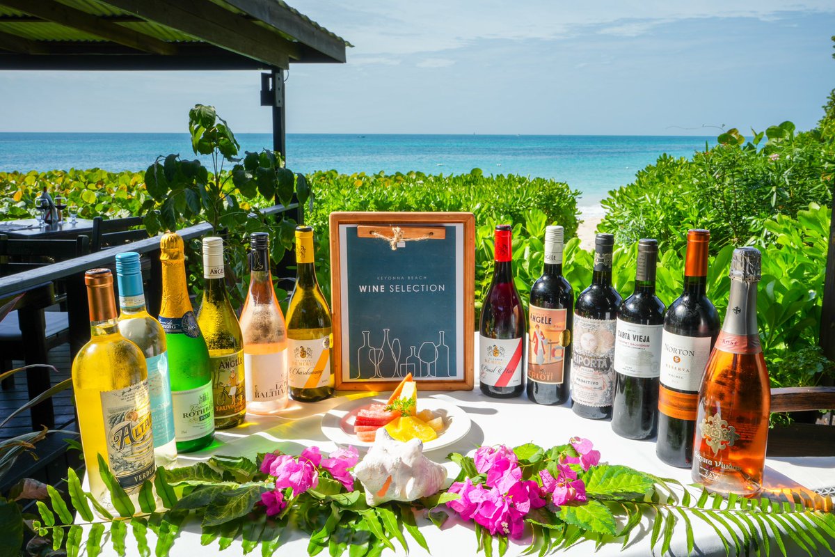 Discover the art of wine appreciation amidst the beauty of Keyonna Beach Resort 🍷

#keyonnabeachresortantigua

keyonnabeachresortantigua.com
