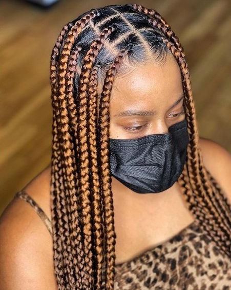 evita_braids's tweet image. 🍀 Dive into the world of #27, a rust brown masterpiece in our Jumbo Yaki Ombre Braids collection.  

🍂 Experience super strong, ultra lightweight, and tangle-free braiding like never before. 

 #RustBrownBraids #BraidMagic #TangleFree #EasyHandling #HairGoals #LikeShareComment