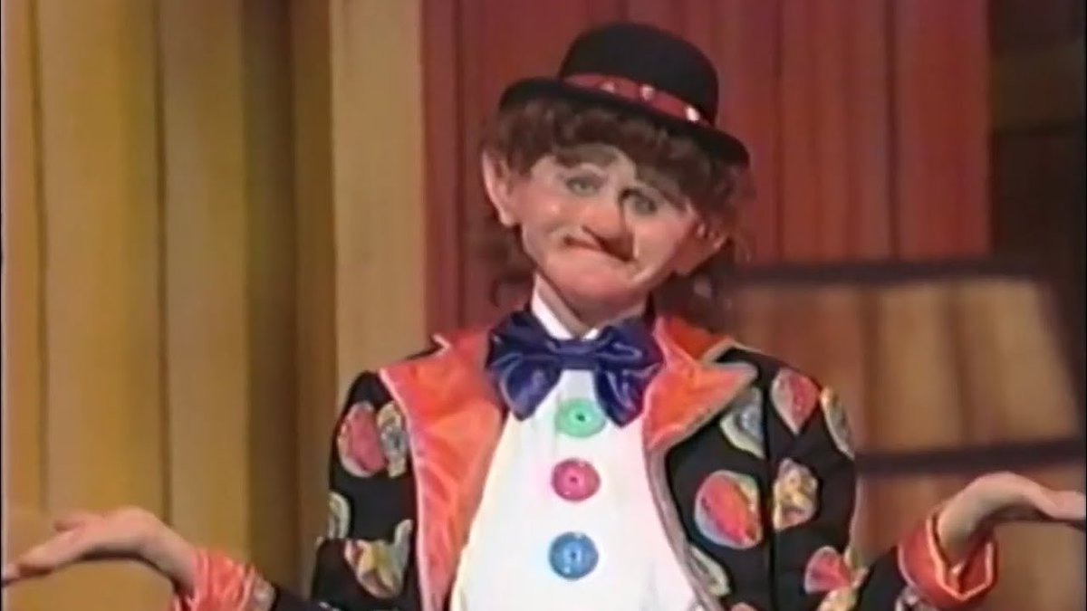 caitfall's tweet photo. Whenever is see a photo of Matt Rife all I can think about is how he reminds me of the Winkster from an old Barney Live in New York vhs special https://t.co/zqqil6T57B