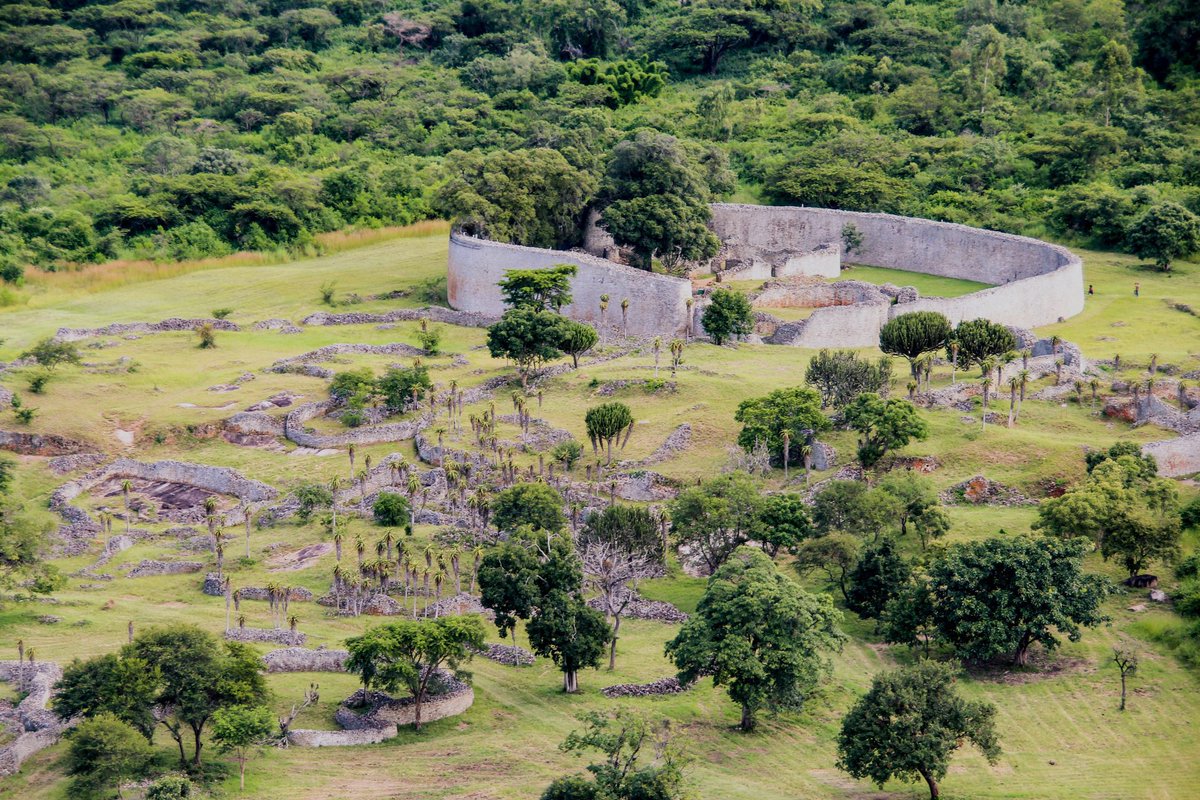 unescoROSA's tweet photo. The Great Zimbabwe #WorldHeritage Site, is one of #Zimbabwe's unique landmarks resembling the beauty of the country's culture. 

Creatives do ask: how much do we know about the people living around the great historical monument?

Read more here: https://t.co/WVN6Q4ljLe https://t.co/N12w0ZFFOg