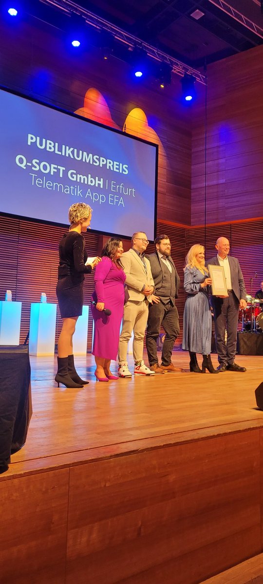 mdl_schubert's tweet photo. Heute war ich in #Weimar zur Verleihung des Thüringer #Innovationspreis #ip2023.
Sehr motivierende Veranstaltung, wie immer bestens vorbereitet - Danke an die #stift.
#Innovationskraft ist entscheidend für die Zukunft des #Wirtschaftsstandort s - Danke für tolle Bewerbungen. https://t.co/RHRaXuJumC