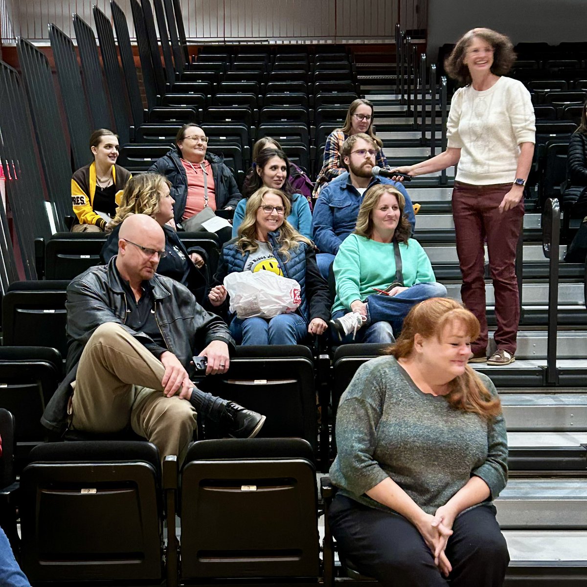 ogden_oea's tweet image. Thank you to everyone who participated in our Night of Education, particularly our legislators @annmillner, @RepLesser, & Representative Calvin Musselman. We appreciate the time they took to answer our members’ questions & to discuss education priorities.