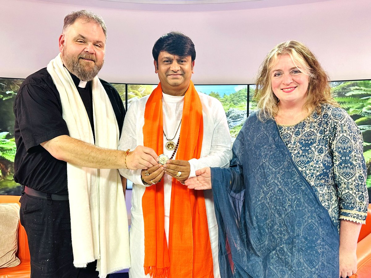HH Shri Rajrajeshwar Guruji tweet media