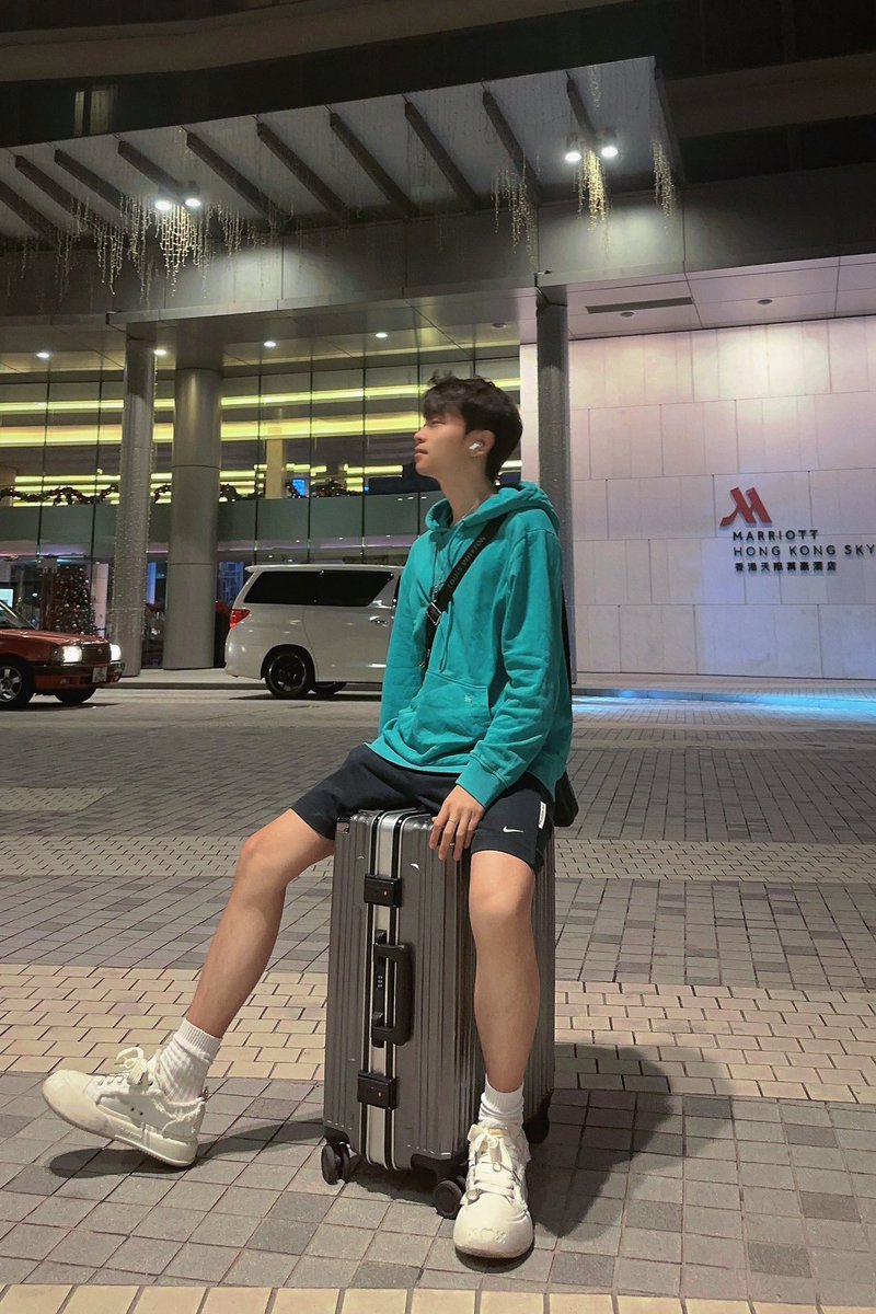 PickQAQ's tweet photo. Hk https://t.co/5T53bqJrCu