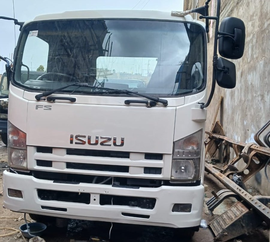 Ex Japan ISUZU FSR 2016 Euro 5 (slay queen) 8200cc turbo 6HK1 engine. 3.8m
+254722829815
Abel Mutua Ronoh Manchester United Hojlund Christina Shusho