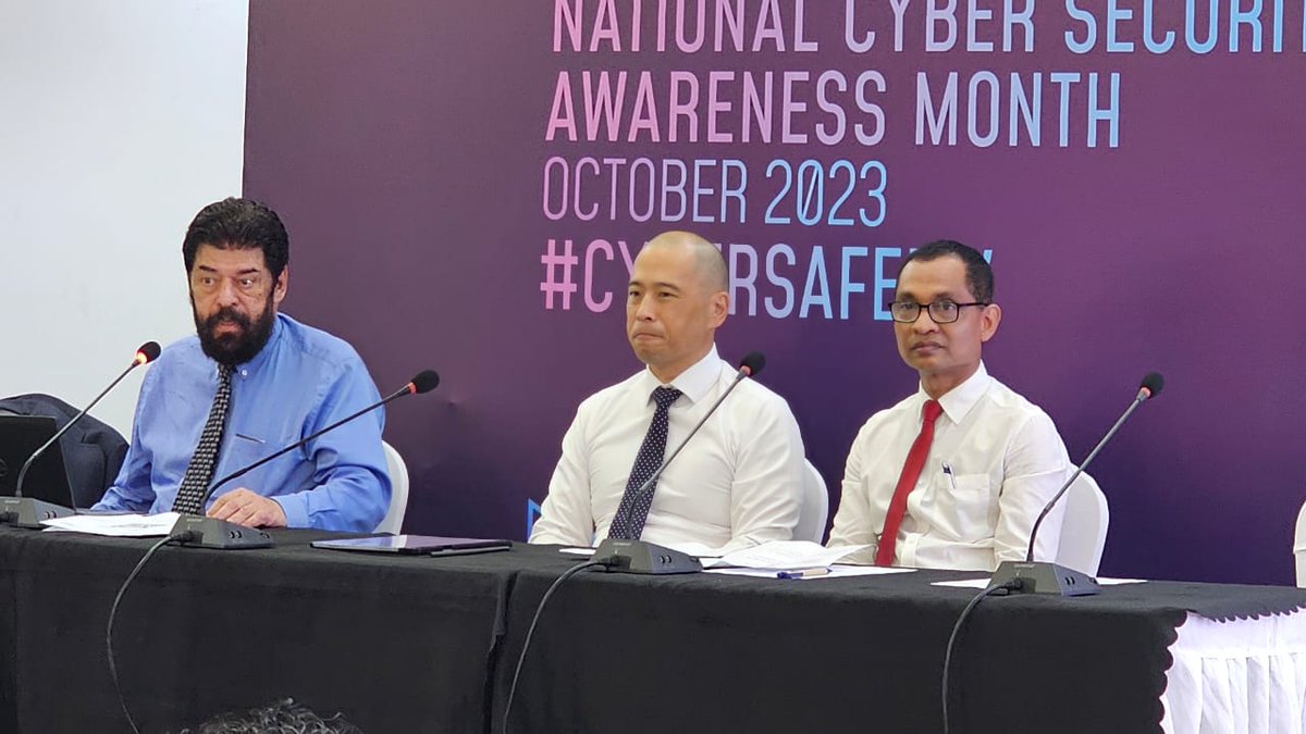 Today a workshop on ' Cyber and digital issues' was conducted in partnership with @CLDP_DOC and @USinMaldives 
#CybersafeMv #CybersecurityAwarenessMonth