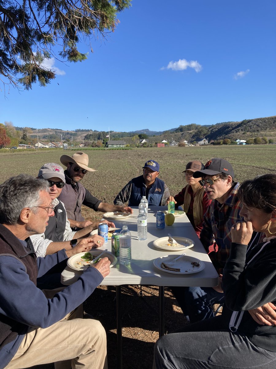 famfarms's tweet photo. CAFF’s policy team hosted a farm tour & discussion w/ @SenJoshBecker at Jacobs Farm! We discussed the big challenges #localfoodproducers face & opportunities for change including #affordablehousing #landaccess #foodhubs #SoilHealth
TY Sen Becker for meeting with us! #caleg https://t.co/6czOR8eiAX