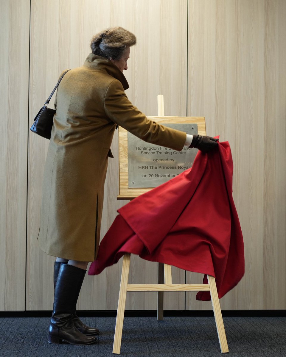 Cambridgeshire Fire and Rescue Service tweet media