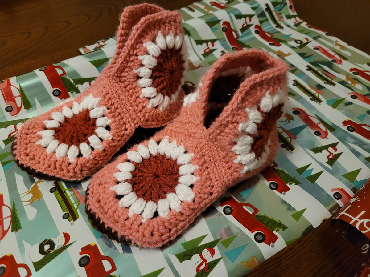 Call me a square if you dare..... haha 
I am addicted to crocheting squares.  These slippers are fast and easy.  Used 5 mm hook free pattern from yarnspirations