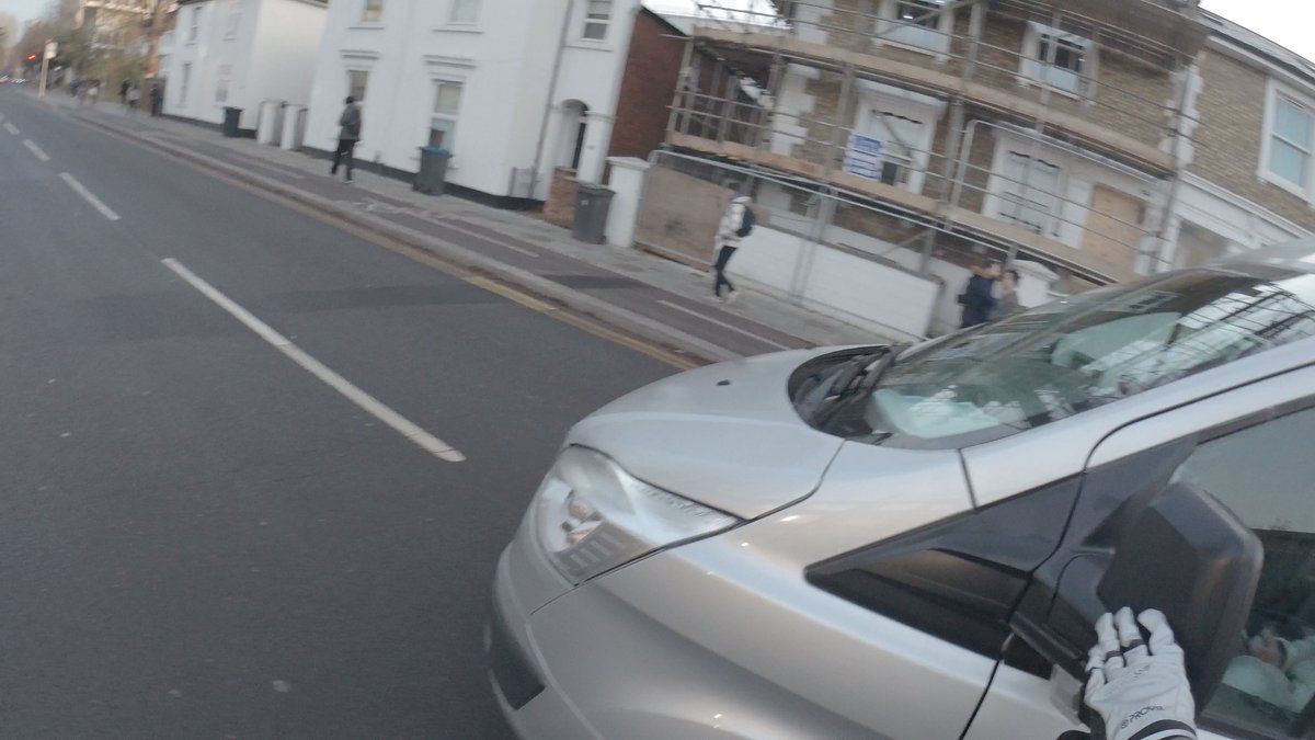 ShamrockSoup's tweet image. Top tip to Kingston upon Thames van drivers.

If you're close enough for me to touch your wing mirror, you're too close.

Reported.

( and yes, that's a red light ahead - rendering any overtake pointless #MGIF ).