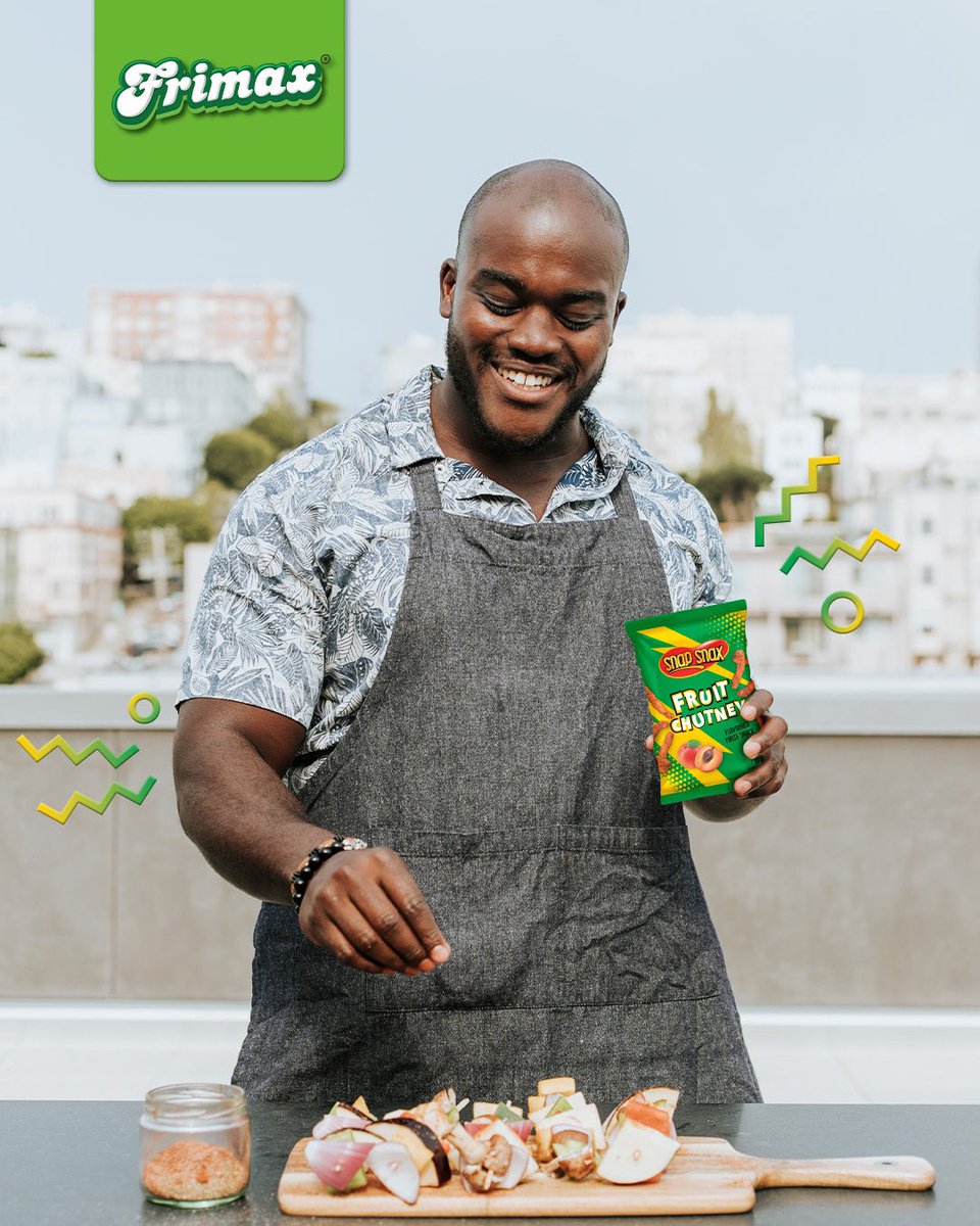 Frimax's tweet photo. 🍖 Enjoying the sizzle with Snap Snax Fruit Chutney in hand – because every grill master needs the perfect snack sidekick. 🤠🌶️

Share your go-to braai snack below, and let the flavour festivities begin! 🍟🔥

#SnapSnaxAdventures #BBQSnackTime #FruitChutney #SnapSnax https://t.co/50IgK99mBA