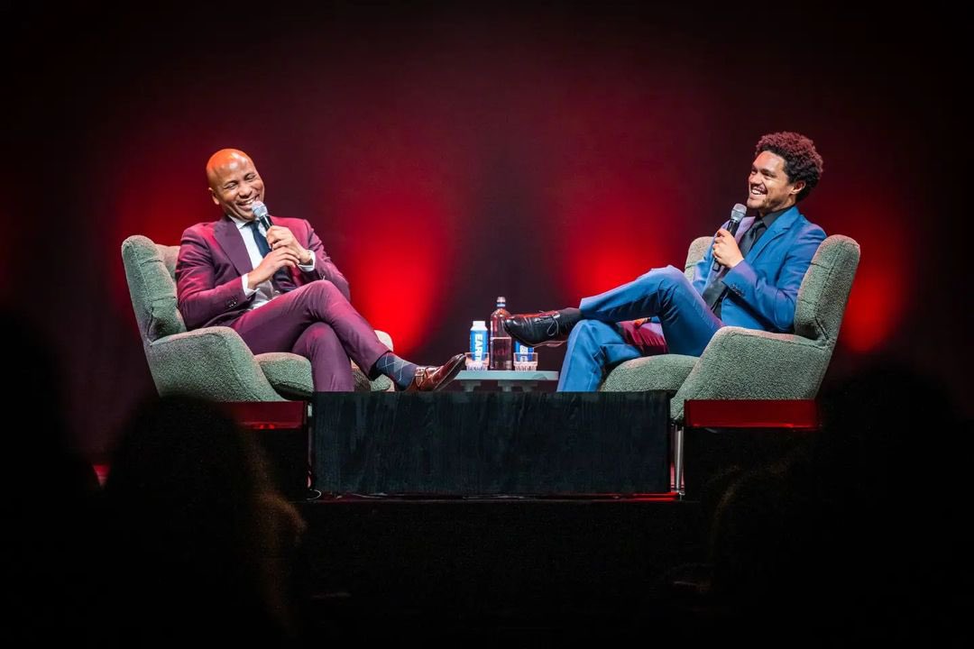 Trevornoah's tweet photo. Thank you for the warm welcome Netherlands! 🇳🇱 It was truly an honour to be awarded the 2023 Erasmus Prize!! 🙏🏽 Special thanks to the Praemium Erasmianum Foundation, His Majesty the King Willem-Alexander, & The Royal Family. Humberto Tan, for the delightful conversation and lastly, everyone that attended last night in Amsterdam!! 🙏🏽