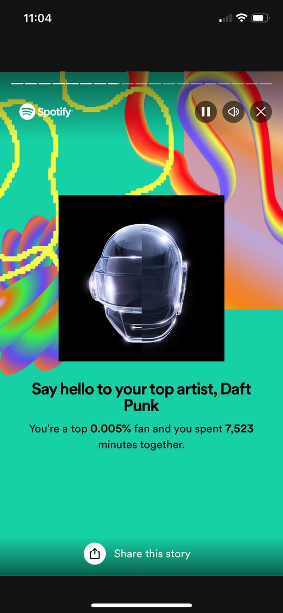 watchmerayray's tweet photo. Round of applause to me @daftpunk https://t.co/UjZqXrKknZ