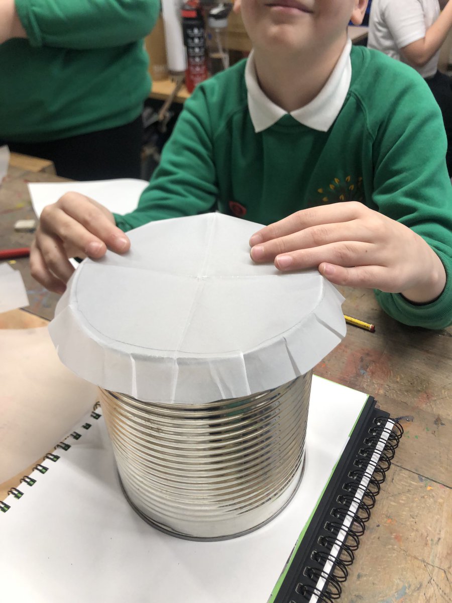 Abbeysdtech's tweet photo. Pupils have been learning about Isometric drawings to create 3D effects. How a compass can be used to generate an accurate circle, that is set to a required size. All in preparation for their drum! 🥁 https://t.co/bIHO7p3mwy