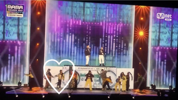 Twitterのコスプレ画像32