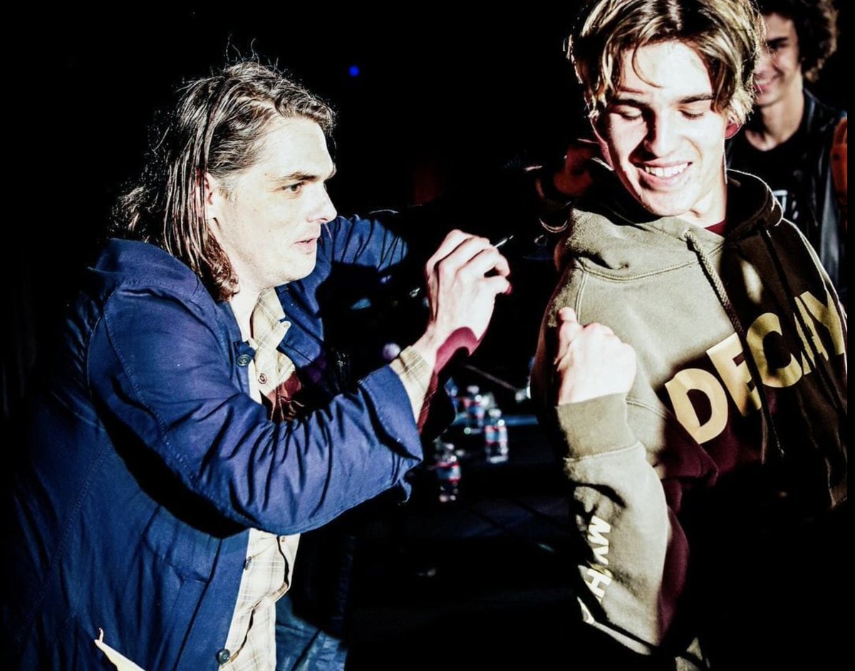 C0ffin0fBullets's tweet photo. THERES MORE HD PHOTOS AGHHH https://t.co/i7u1c5f1xt