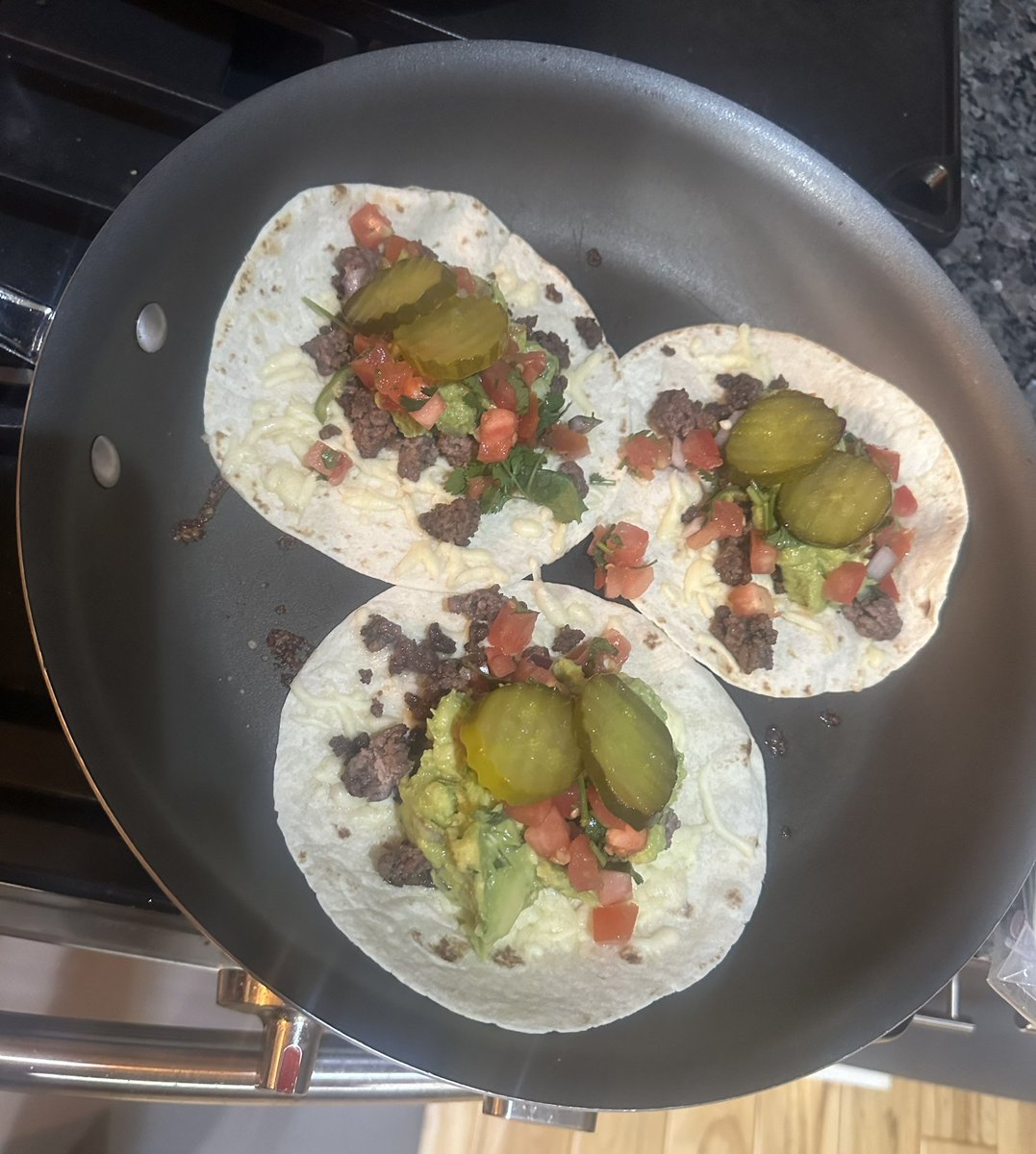 Blingsquib2234 tweet media