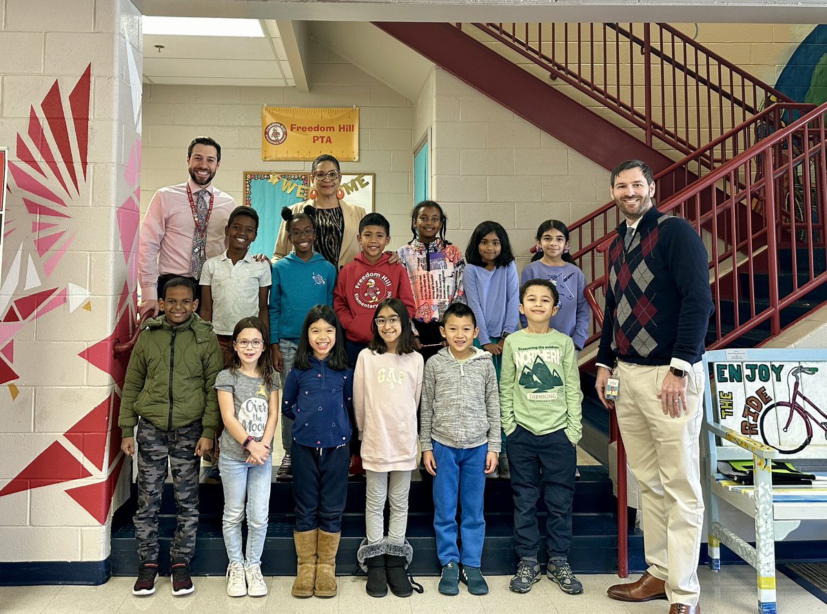 DrZapadka's tweet photo. Today we celebrated our Q1 “Soaring Eagles”, who were nominated by their teachers for showing kindness, hard work, and embodying our @PosProject traits. It’s always a blast to eat lunch with them and honor their achievements. So proud!
#FHHighlights @FreedomHillES #SEL https://t.co/wCZleynFqn