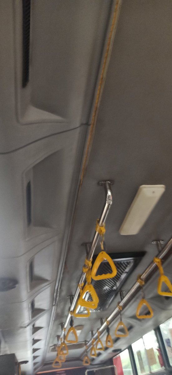 Naek bis kepagian 🙃