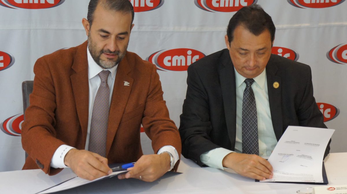 PueblaCMIC's tweet image. Establecimos un  #ConvenioDeColaboracion con @AMCPMXAFILIA  para iniciar trabajos, proyectos y publicaciones conjuntas para favorecer a los profesionistas de ambas instituciones con #RubenDeLaFuente