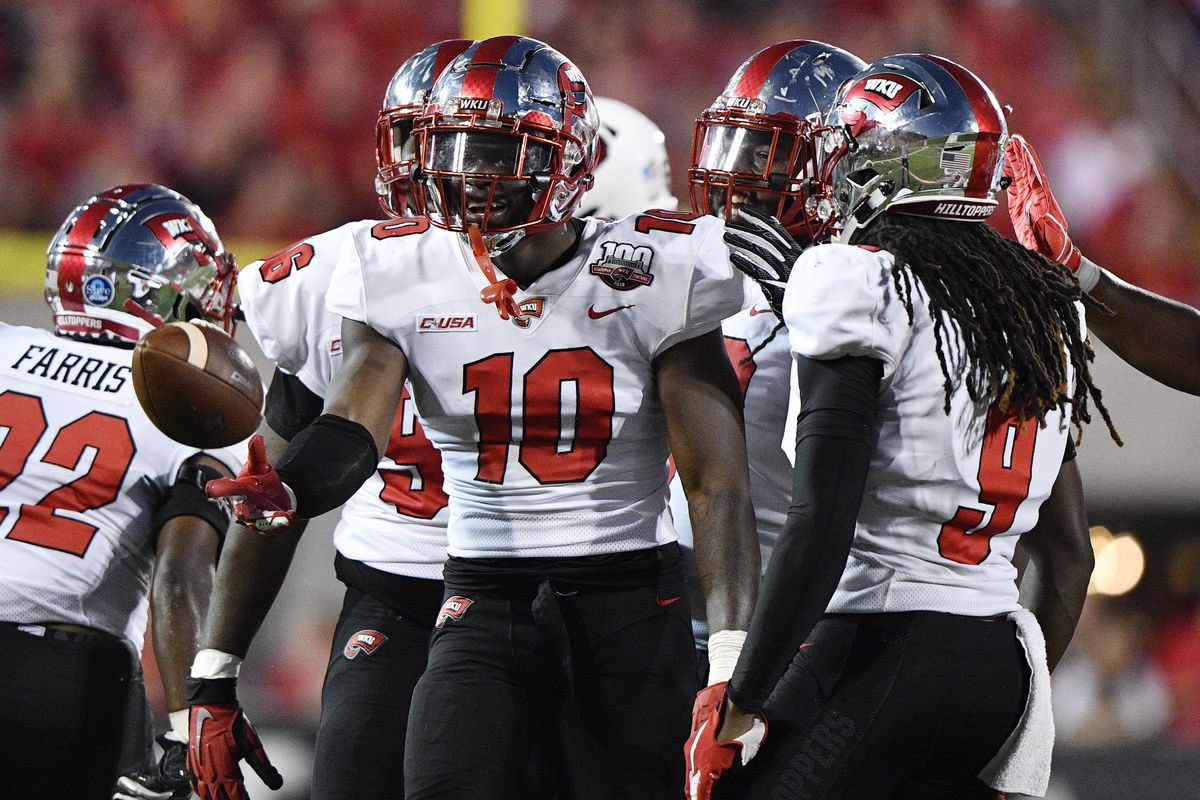 nolimitxav's tweet photo. Blessed to receive an offer from Western Kentucky University!!!⚪️🔴 @coach_salgado @CoachDrewDallas @TheKramme https://t.co/YeP71nDlHR