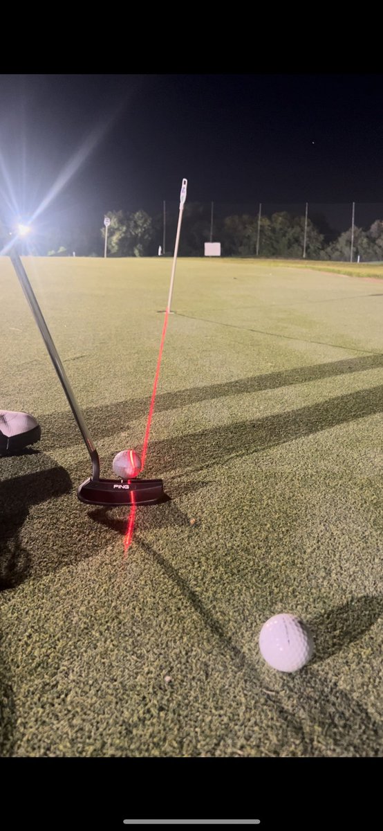 GoldGolfing's tweet photo. ⛳️ The Golf Putter Laser Sight! ⛳️ 

💥 If you’re looking for the edge on the green, this on me is for you! 💥 

Order now from our store‼️>> https://t.co/lUjVjifQsW 

#goldgolfinghype #golf #explore  #golfswingguide #golffluencer https://t.co/hRrT3NYUbo