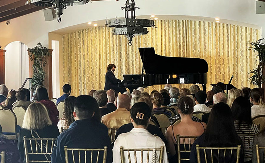 ChopinMiami's tweet photo. We share memories from the Chopin Salon with Martin Garcia Garcia. The concert was followed by a wine reception, &amp; a dinner with Martin and our Founder, Lady Blanka Rosenstiel.
The next Chopin Salon is on Jan. 28,2024 https://t.co/hUJoh15aaN
#chopinmiami #miamibeachwomansclub https://t.co/8glzp79nLp