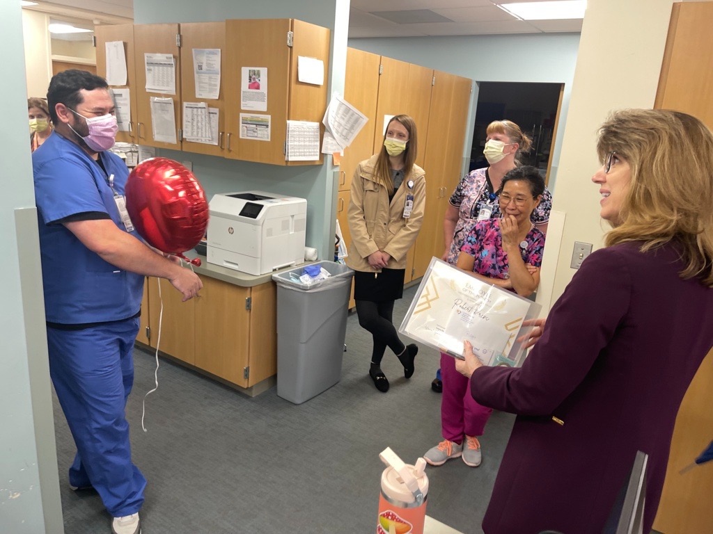 Samaritan's Robert Kreps, RN, ambulatory was highlighted for his caring attitude and attention to detail in receiving the November patient experience award for his work at the Pastega Cancer Center. #SamHealth #BeHealthy #SamHealthJobs #BuildingHealthierCommunitiesTogether
