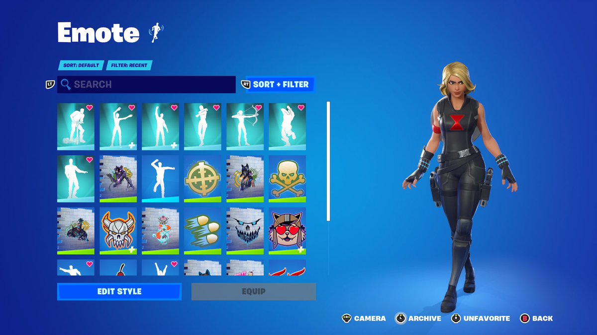 BTCONDICH's tweet photo. How many of you had the emote before it came back https://t.co/LoX7BomI1l