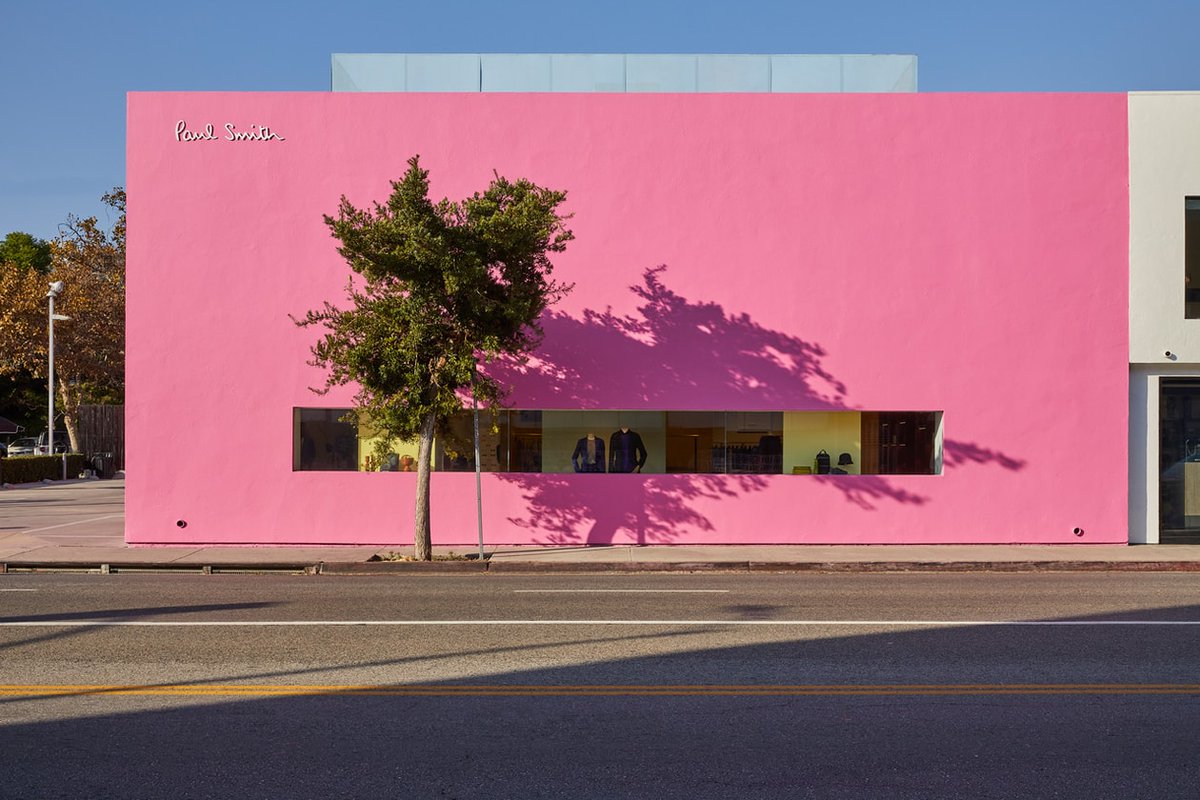 cppluxury's tweet image. Paul Smith opens newly renovated store in Los Angeles at Melrose Place

cpp-luxury.com/paul-smith-ope… 

#PaulSmith #MelrosePlace #LosAngeles #renovation #reopening #luxuryfashion #luxury #fashion #luxuryretail #luxuryboutique @PaulSmithDesign