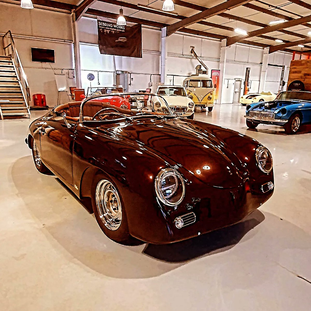 New video live now! 🎥 Sebring Works a classic car comoany selling new cars with DC charging, Tesla model 3 motors and a skateboard platform. AMAZING!!! Link in BIO 🇬🇧⚡️💯 #SEBRINGWORKS #electricclassiccars