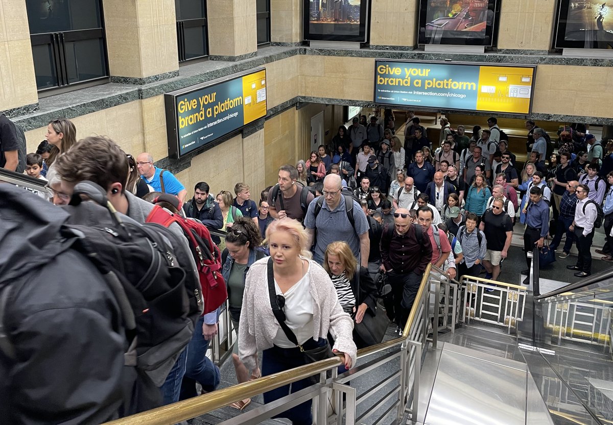ChicagoUnionStation tweet media