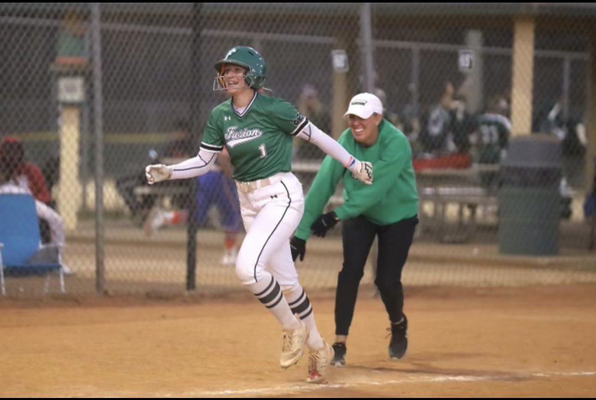BreLockhart11's tweet photo. Finished up my fall season 2 weekends ago at Show Me The Money in Atlanta. Finished on a good note going 4 for 5 at the plate. Can’t wait for camp season. 
@JHunt_IFE 
@shanon_searle11 
@FusionSB_16Nat https://t.co/u0C1rCTSOn