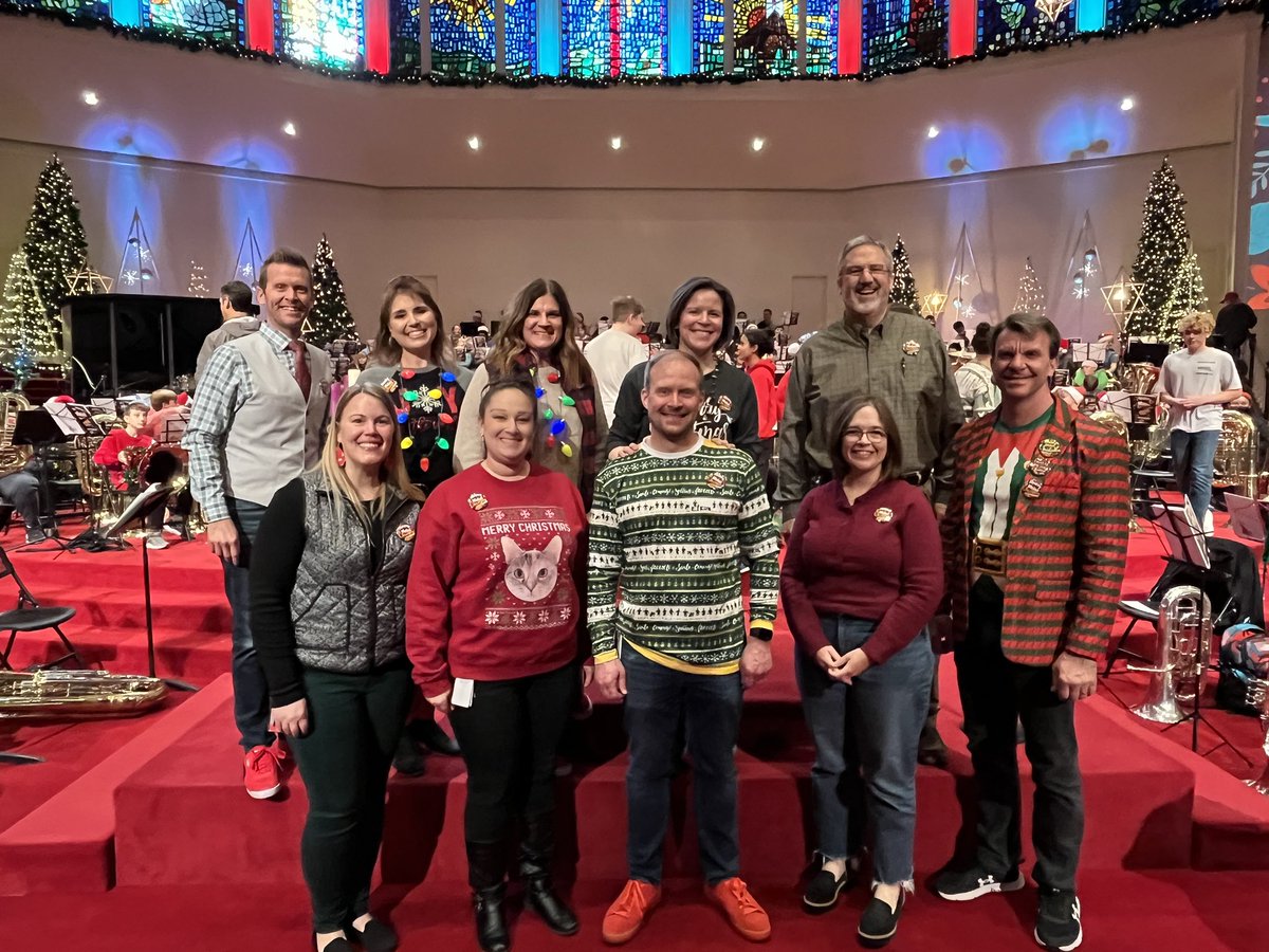 otmstigerbands's tweet photo. Another fun and successful Heavy Metal Christmas… with 170 of our @olatheschools low brass students! @OTMSTigerPride @CTMSBands @CTMSBulldog https://t.co/lQFulGD9Gn