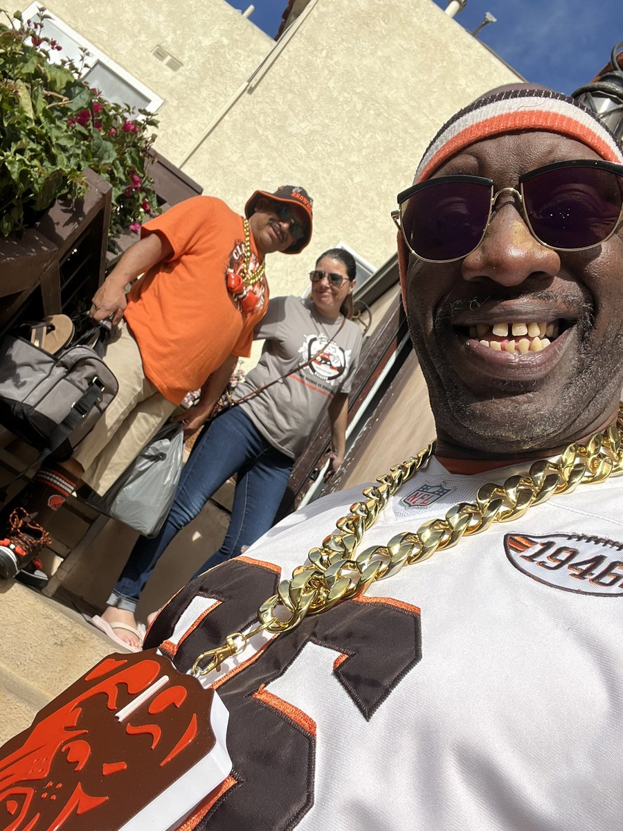 williestyles216's tweet photo. Roaddawgs in L.A https://t.co/SzG8X8dHTd