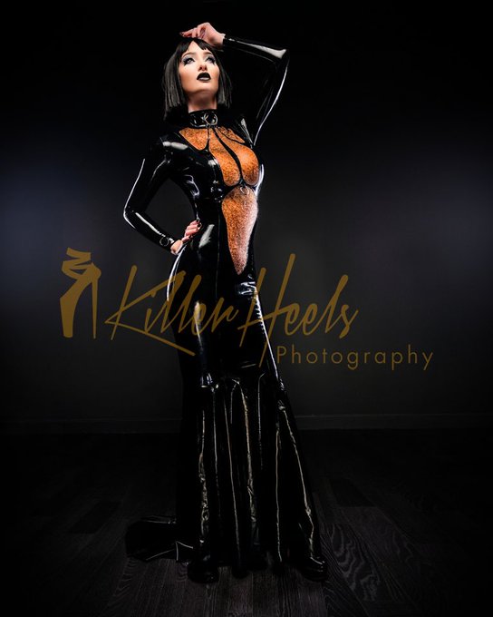 Is #wigwednesday a thing? 😝 new shot by   @KillerHeelsPho2 wearing @ClLatex  #mua @hellsbellemua   My<a href="/tag/wigwednesday"class="tags">#wigwednesday</a><a class="tags" target="_blank" title="On Twitter" href="/?out=eyJ0eXAiOiJKV1QiLCJhbGciOiJIUzUxMiJ9.eyJpYXQiOjE3MjI1NjgzMjYsImlzcyI6InR3cG9ybnN0YXJzLmNvbSIsIm5iZiI6MTcyMjU2ODMyNiwiZXhwIjoxNzU0MTA0MzI2LCJyZWRpcmVjdF91cmwiOiJodHRwczovL3R3aXR0ZXIuY29tL0tpbGxlckhlZWxzUGhvMiJ9.nT8zgE_xJDOarJjvgHMT-dc4p7GBivVnimynuYoobv87qb6bixmzZj_0_3TMqcU5o7jjEZfDr0XLgnXm283x4Q">@KillerHeelsPho2</a><a href="/tag/mua"class="tags"><span>#mua</span></a>