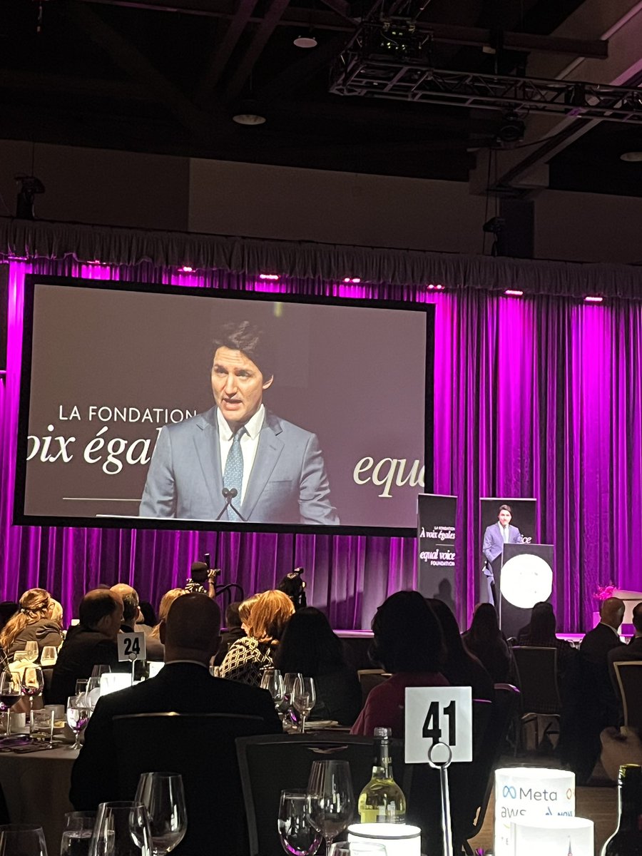 Joyce Murray tweet media