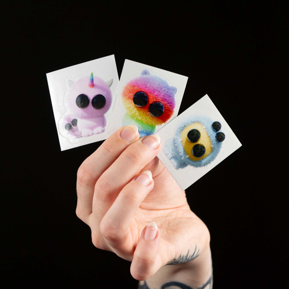 smolMonsters tweet media