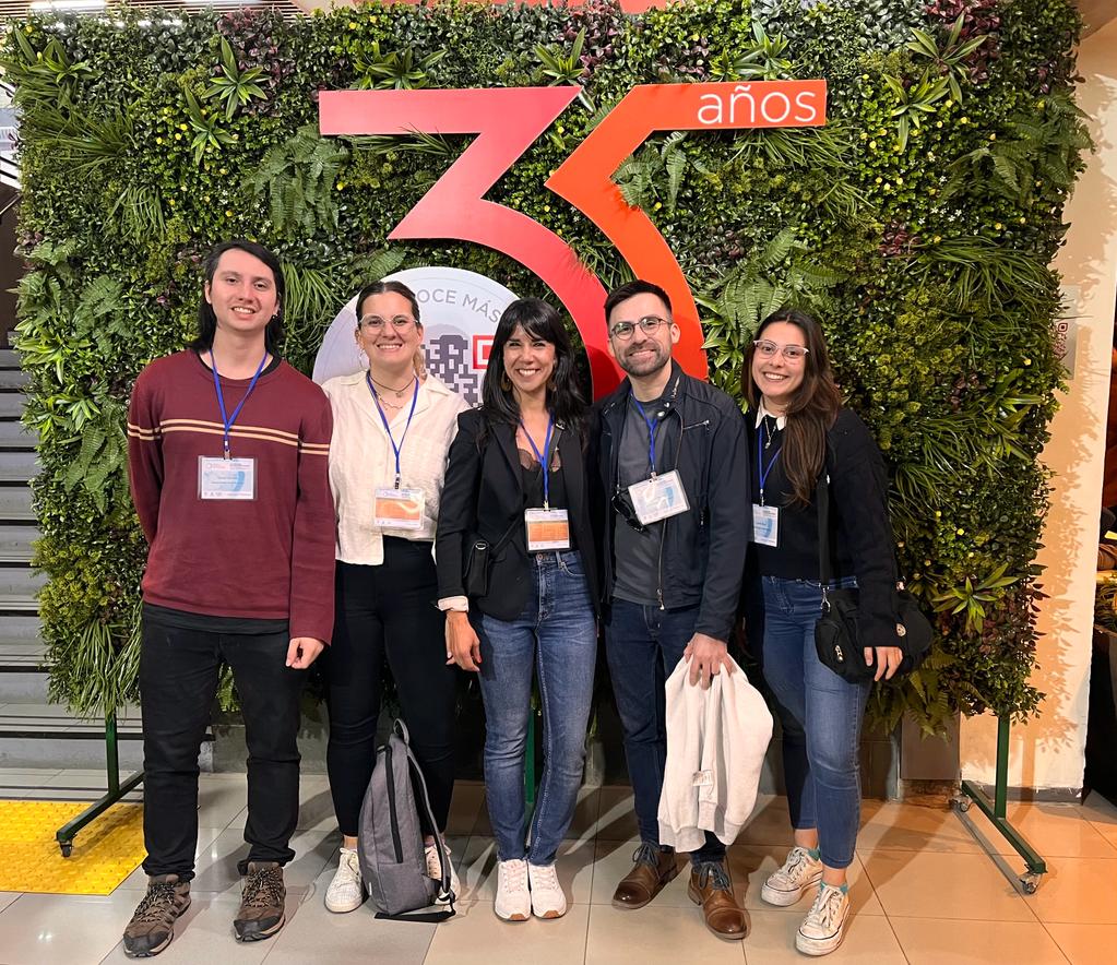 🌱Estudiantes e investigadores/as del laboratorio de la Dra. Francisca Blanco (MN-SAP) presentes en la XVI Reunión de Biología Vegetal en Talcahuano <a href="/Soc_Bio_Veg/">Sociedad Chilena de Biología Vegetal</a> 🌱 . 

<a href="/CbvUnab/">Centro de Biotecnología Vegetal UNAB</a> <a href="/ibiochile/">Instituto Milenio de Biología Integrativa 🌱</a> 

#InvestigaciónMNSAP