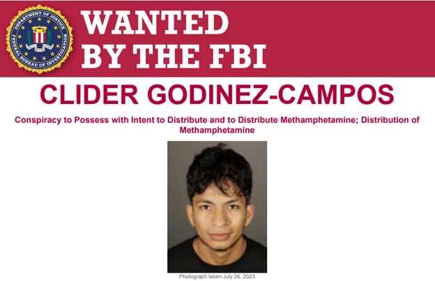 Clider Godinez-Campos is wanted by the #FBI for his alleged involvement in methamphetamine trafficking by members and associates of the MS-13 transnational street gang in California: fbi.gov/wanted/cei/cli…