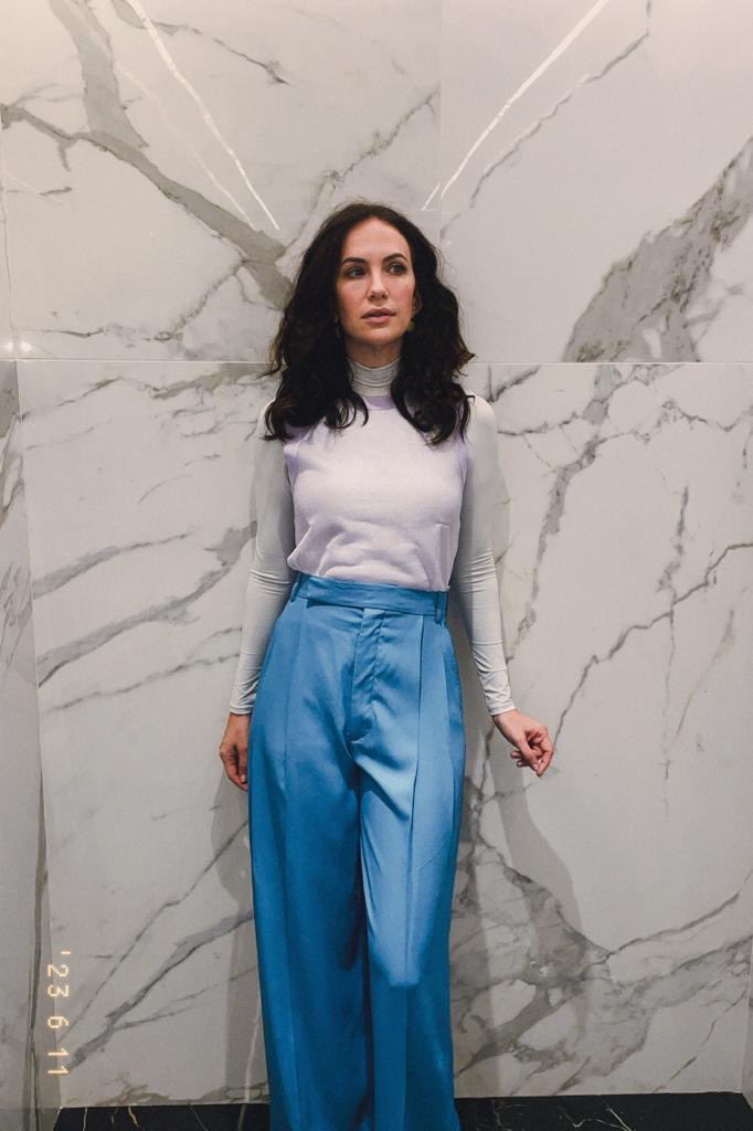 Kate Siegel on X: It's the pants for me  / X